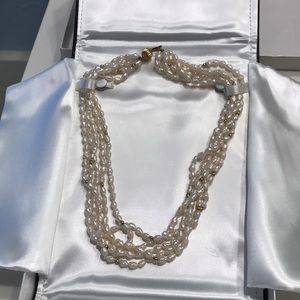 Pearl necklace